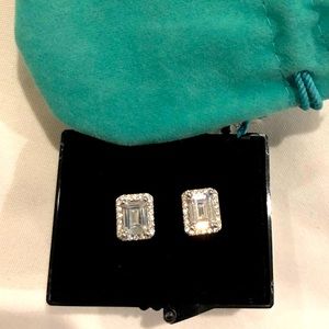 Beautiful CZ Stud Earrings Brand New